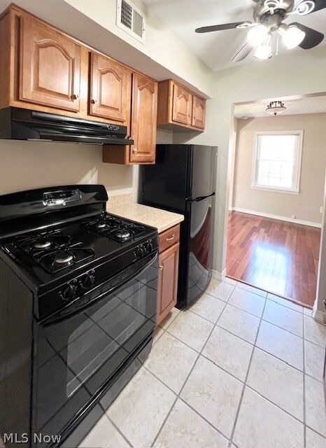 Property Photo:  20301 Shelburne Road 8B  OH 44118 