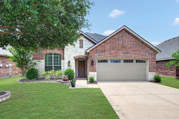 Property Photo:  1912 Fair Parke Lane  TX 75098 
