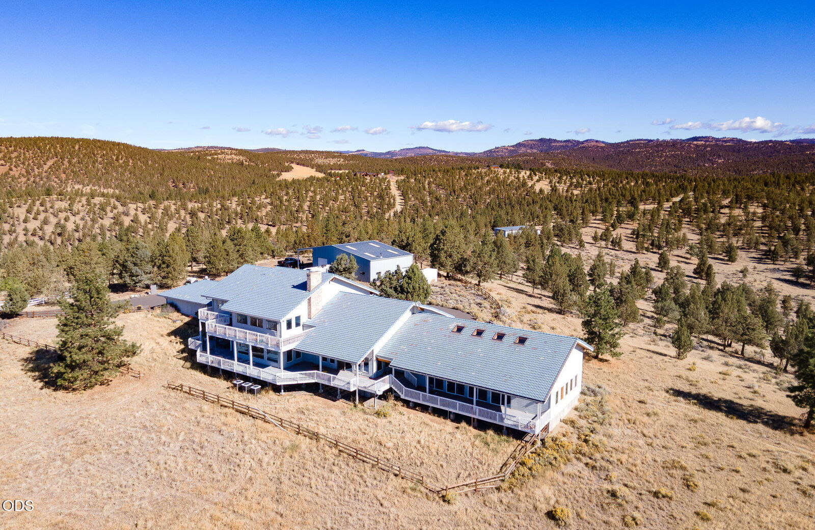 Property Photo: 4705 NE Wittmer OR 97754