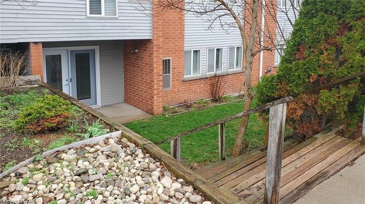 Property Photo:  500 Westmount Road W 103  ON N2M 5M9 