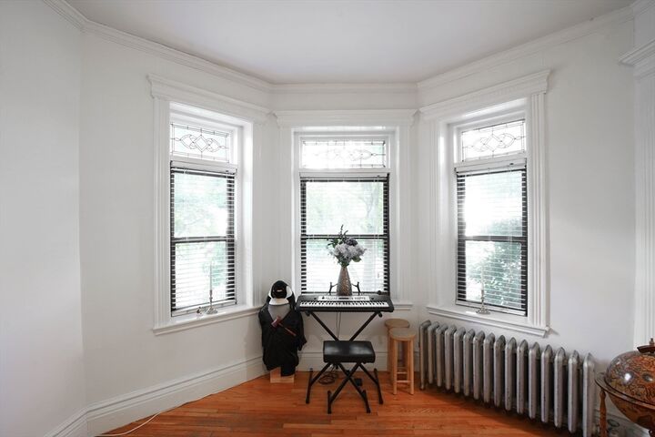 Property Photo:  1109 Boylston Street 1  MA 02215 