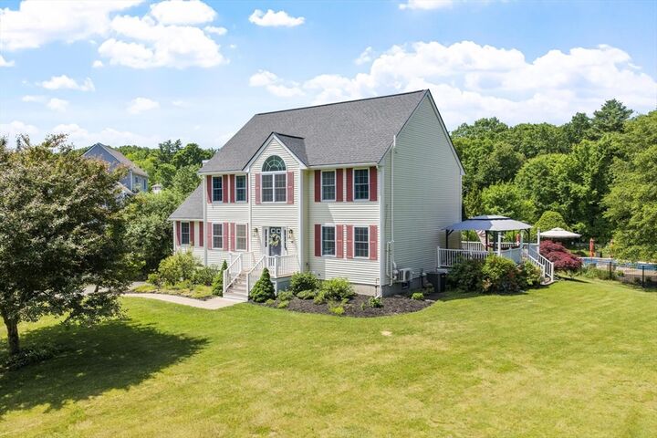Property Photo: 98 N End Rd MA 01469