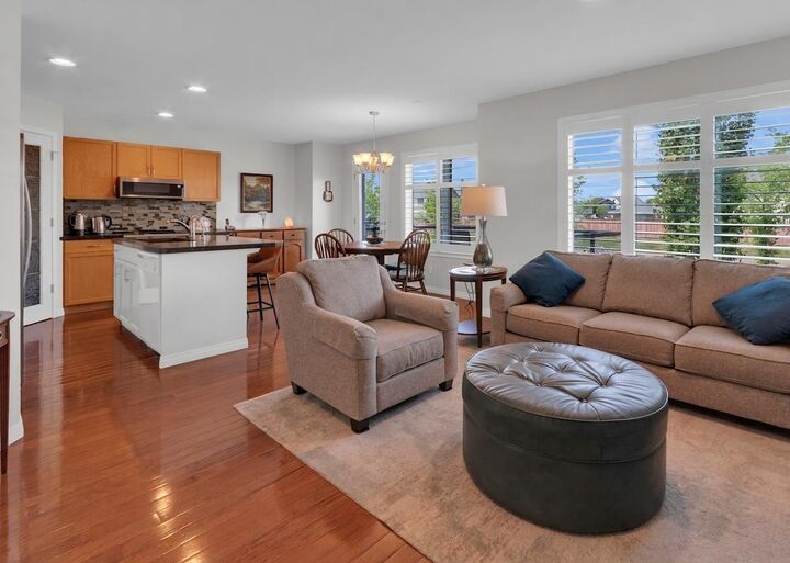 Property Photo: 381 Silver Springs Way NW AB T4B 2X8
