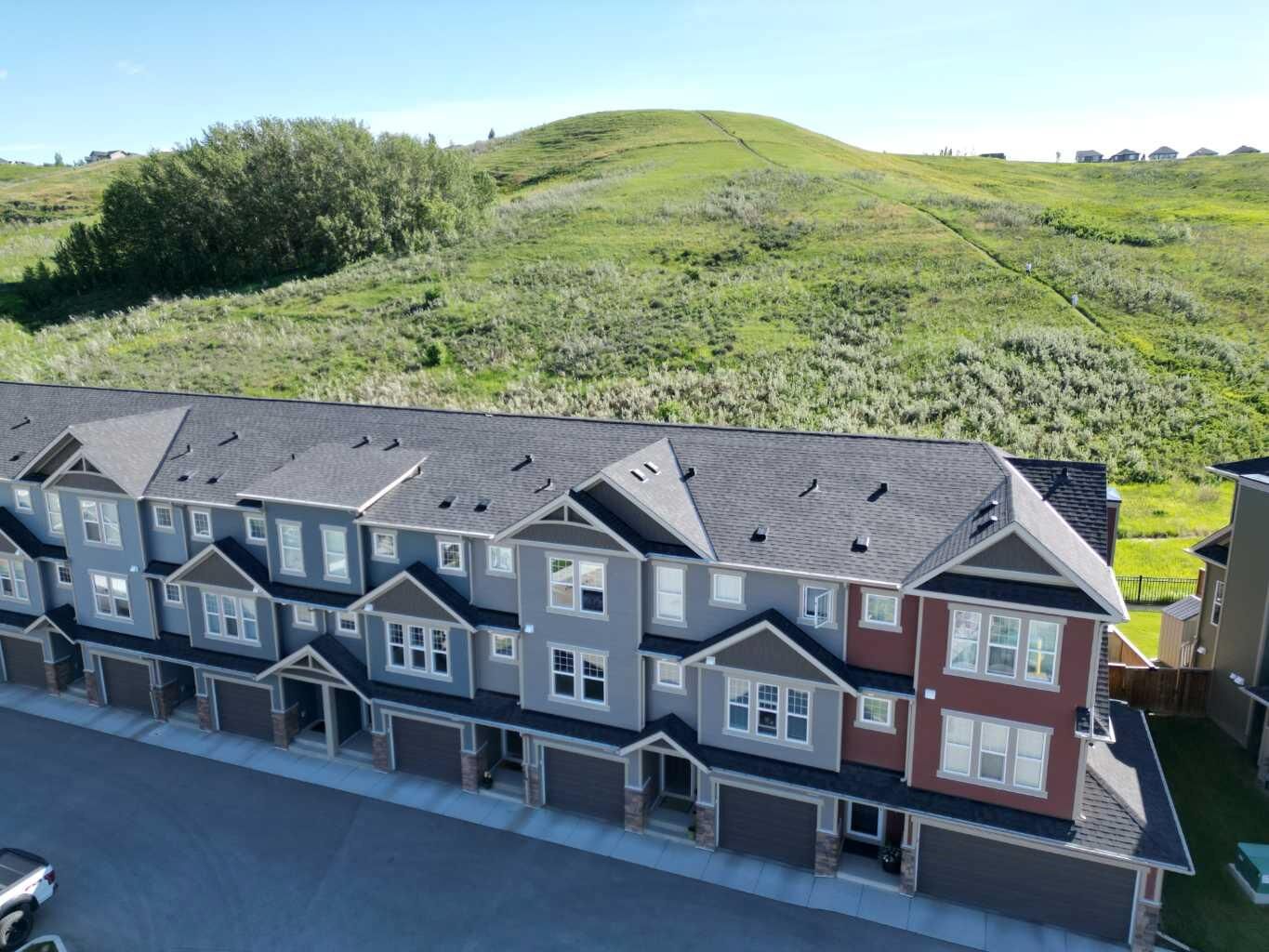 Property Photo: 272 Cranbrook Square SE AB T3M 3K8