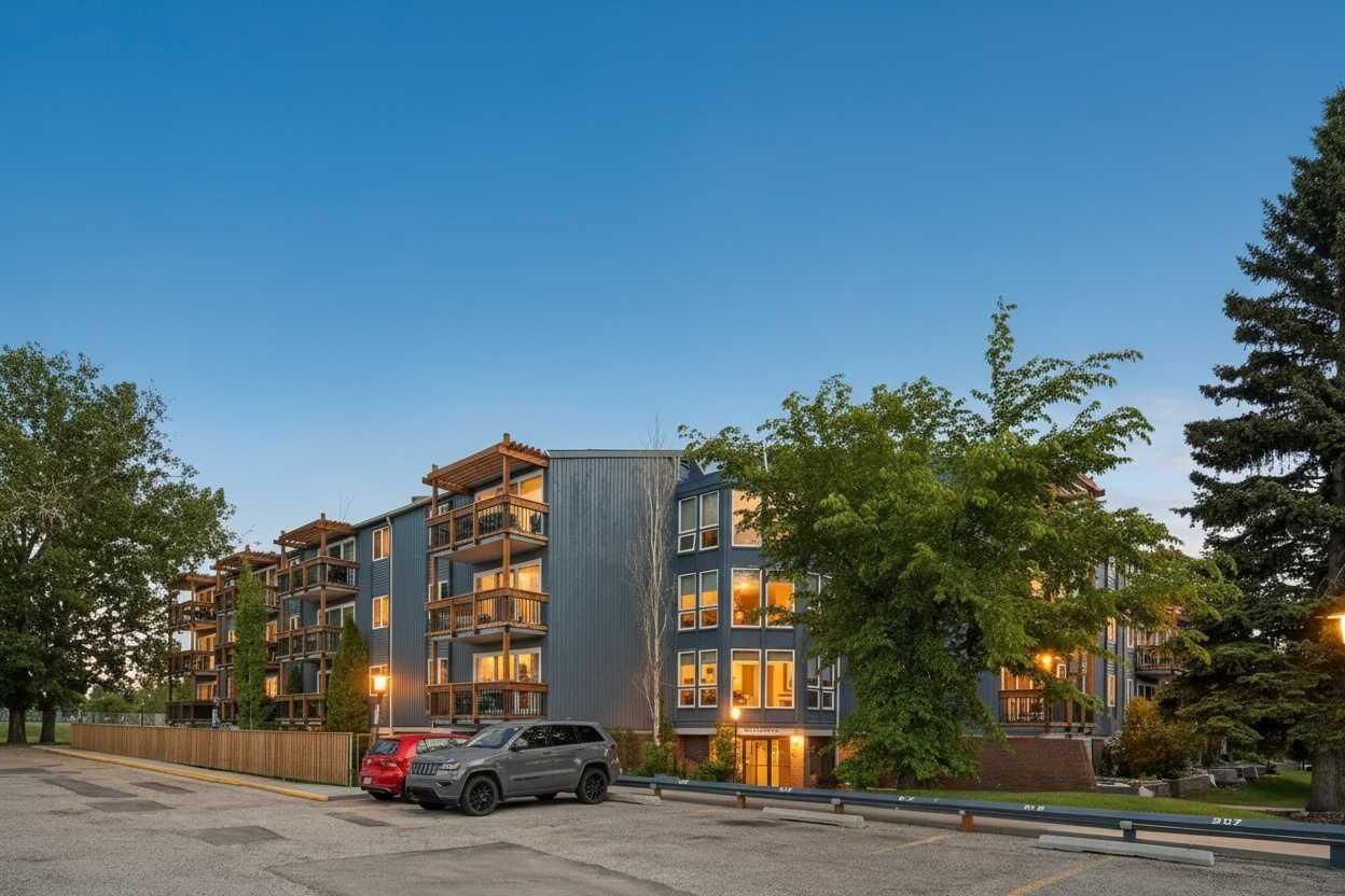 Property Photo: 820 89 Avenue SW 135 AB T2V 4N9