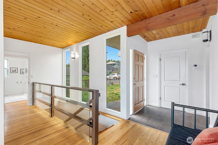 Property Photo: 3511 S Thistle Street WA 98118