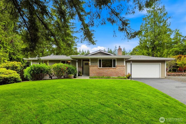 Property Photo:  4217  56th Street Ct NW  WA 98335 