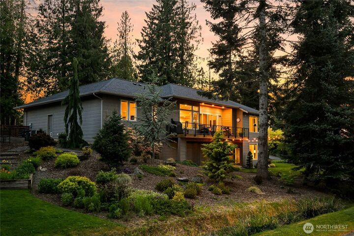 Property Photo:  28  Strawberry Point Road  WA 98229 