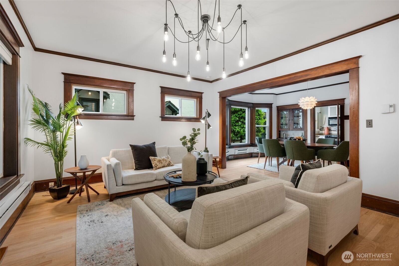Property Photo: 2309 10th Avenue E A WA 98102