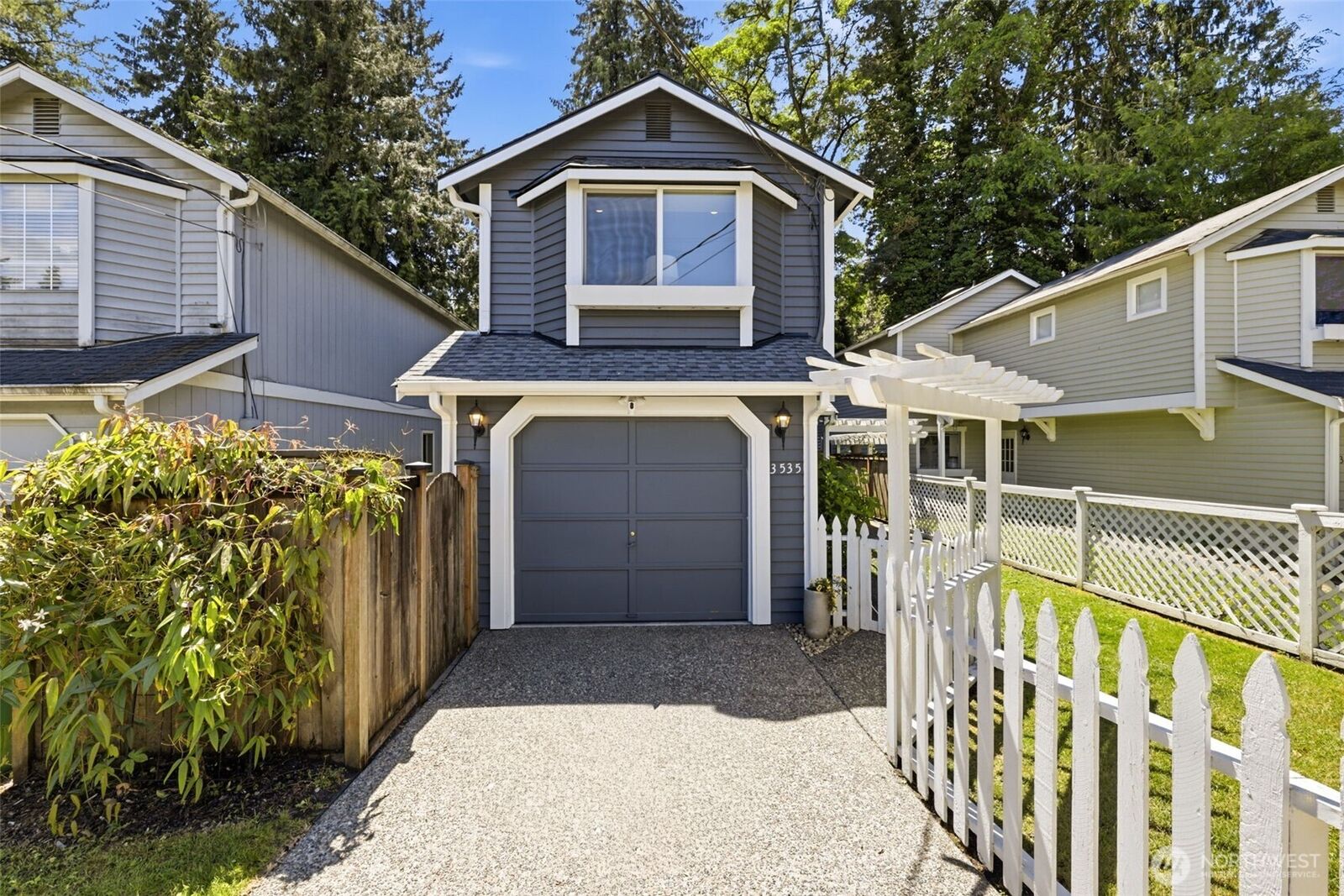 Property Photo: 3535 NE 89th Street WA 98115
