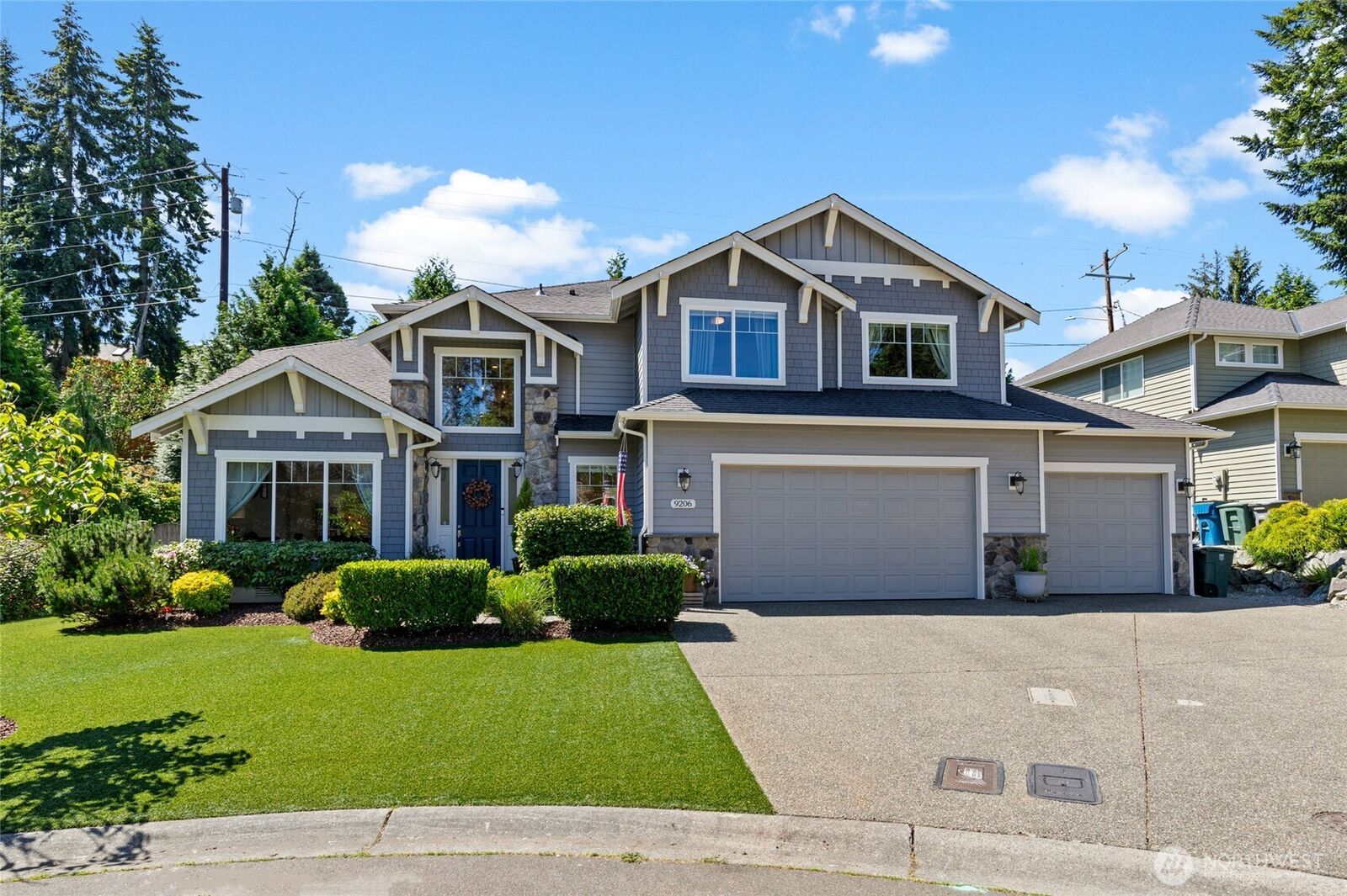 Property Photo: 9206 234th Place SW WA 98020