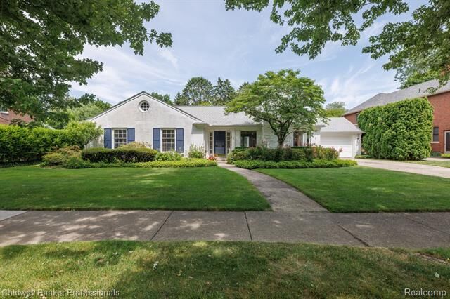 Property Photo:  1018 Harvard Road  MI 48230 