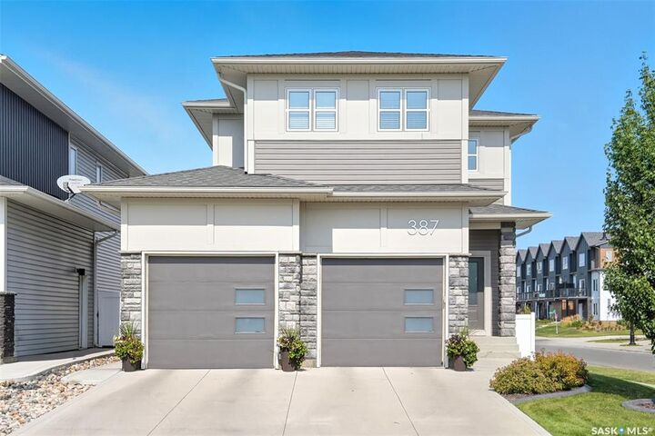 Property Photo: 387 Underhill Bend SK S7V 0N1