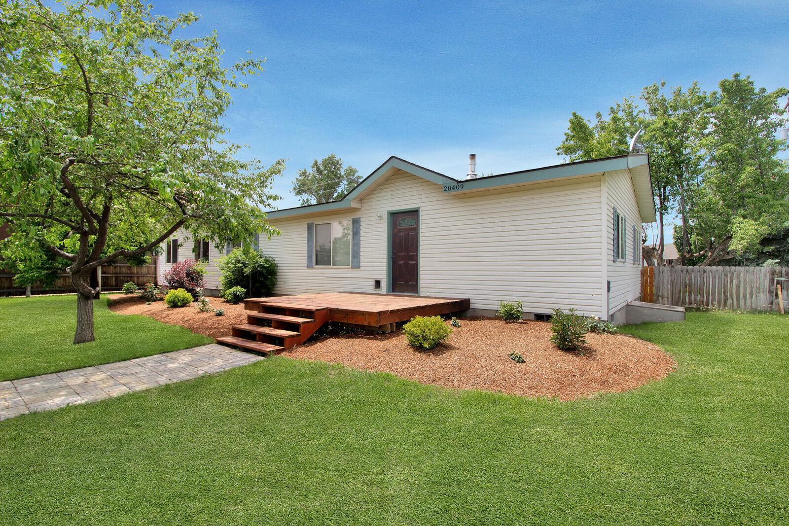 Property Photo: 20409 S Main St ID 83320