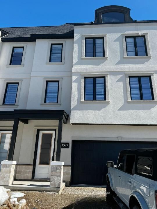 2529 Meadowlands Way 32 — photo 1