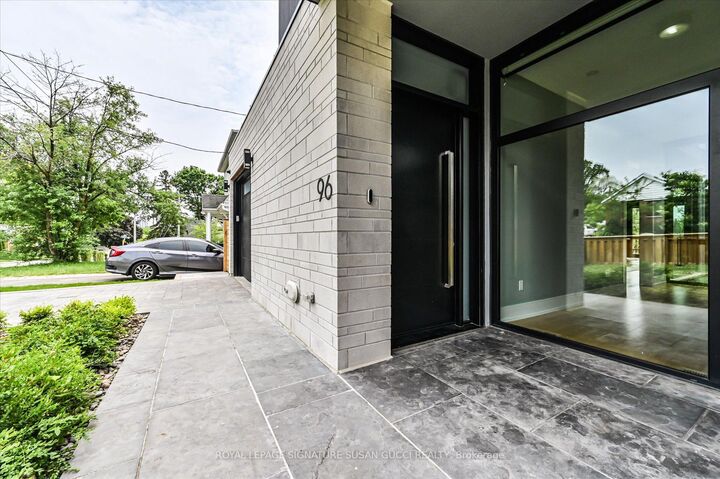 Property Photo: 96 Squires Avenue ON M4B 2S1