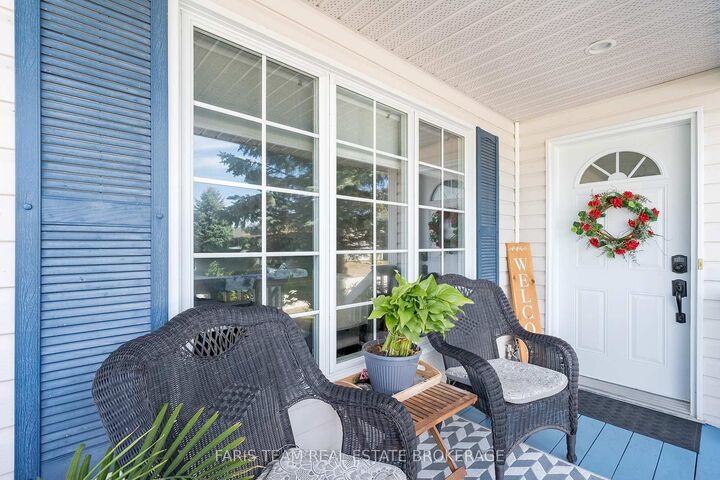 Property Photo: 61 Pennsylvania Avenue ON L9Z 3A8