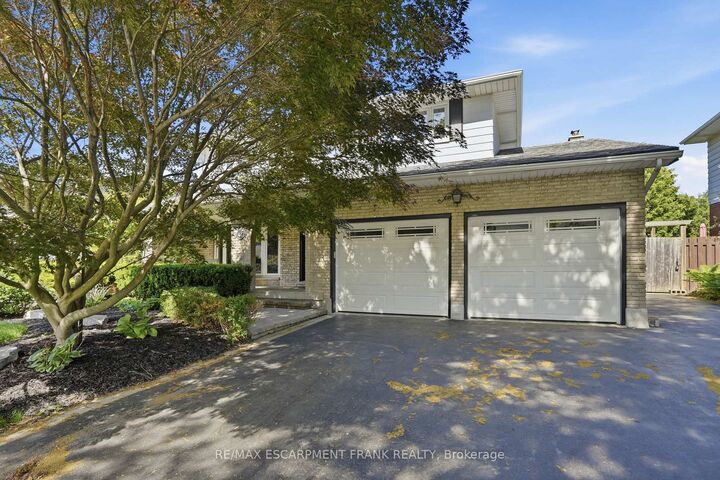 Property Photo: 44 San Paulo Drive ON L9C 5L2