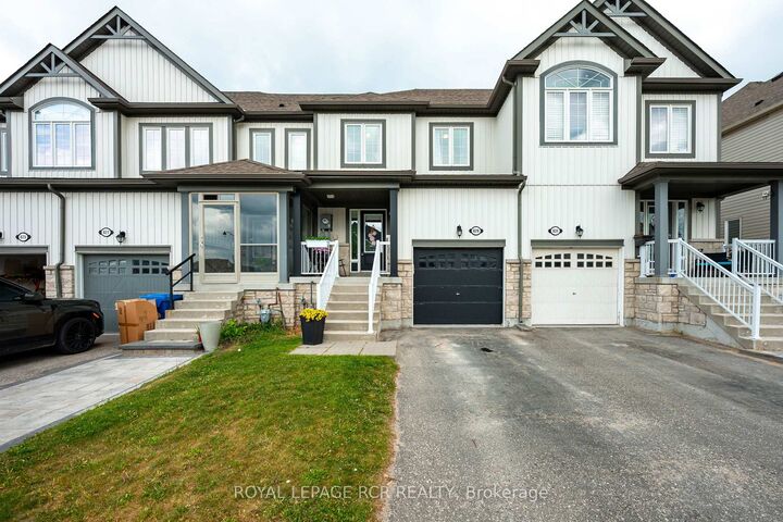 829 Cook Crescent — photo 1