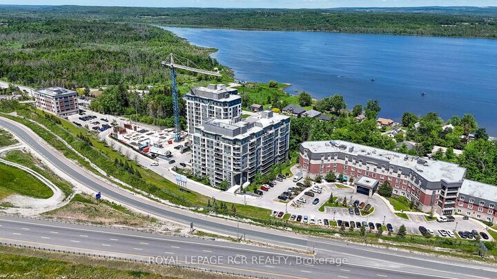 58 Lakeside Terrace 808 — photo 1