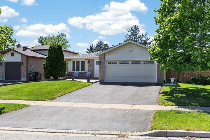 Photo de la propriété: 6 Ford Street ON L4N 5X2