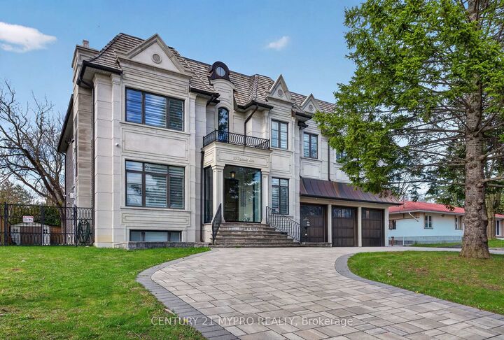 Property Photo: 20 Uplands Avenue ON L4J 1J9