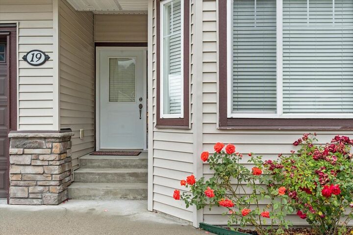 Property Photo:  20118 Beacon Road 19  BC V0X 1L2 