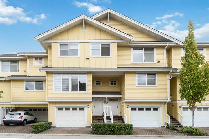 Property Photo:  935 Ewen Avenue 8  BC V3M 0A1 