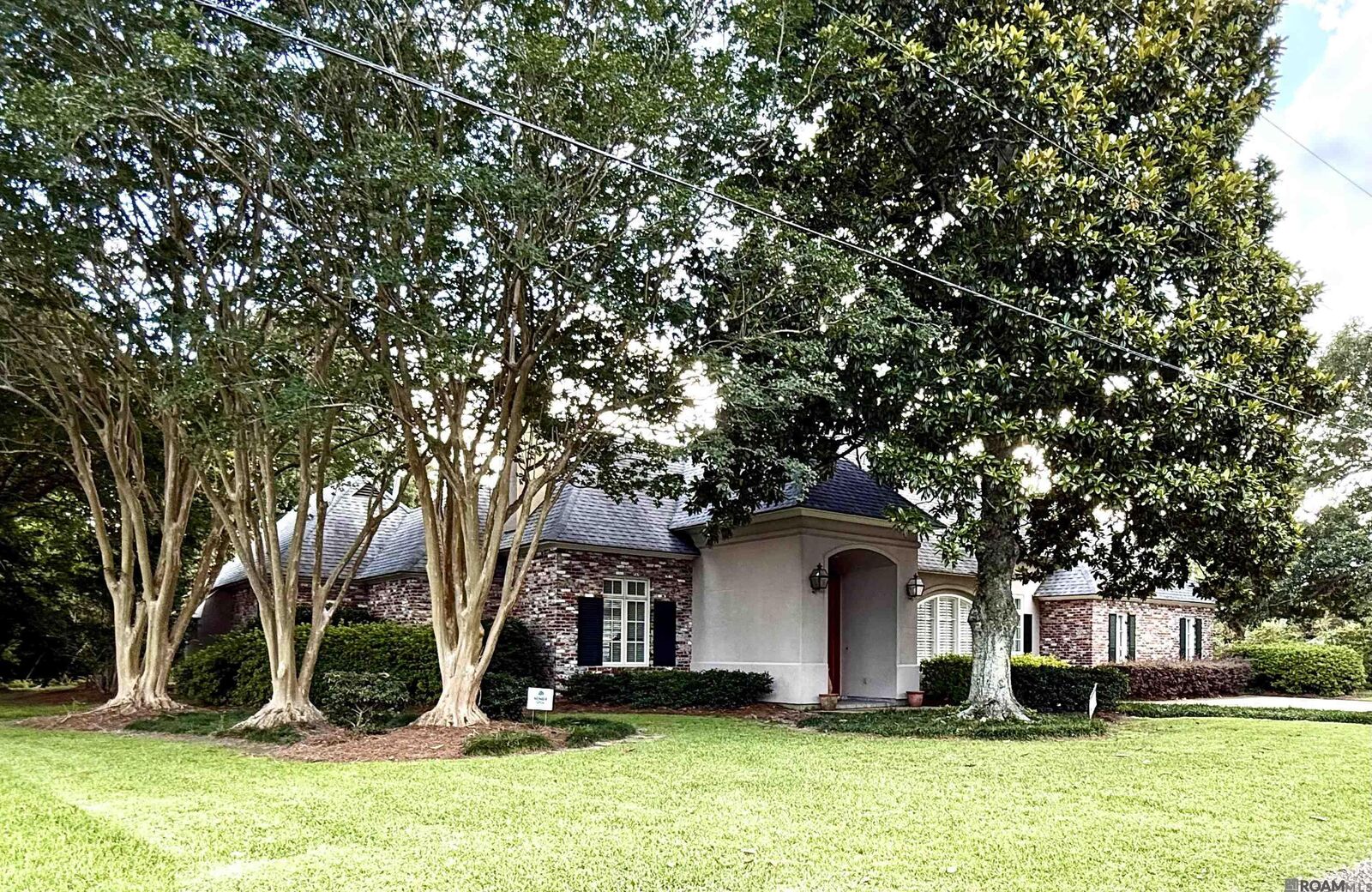 Property Photo:  6400 Sheffield Ave  LA 70806 
