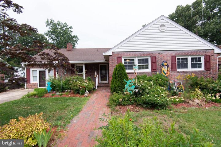 Property Photo:  505 Edlon Park Drive  MD 21613 