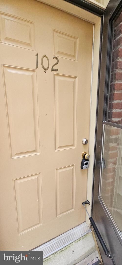 Property Photo: 102 Ardwick Terrace 2B PA 19446
