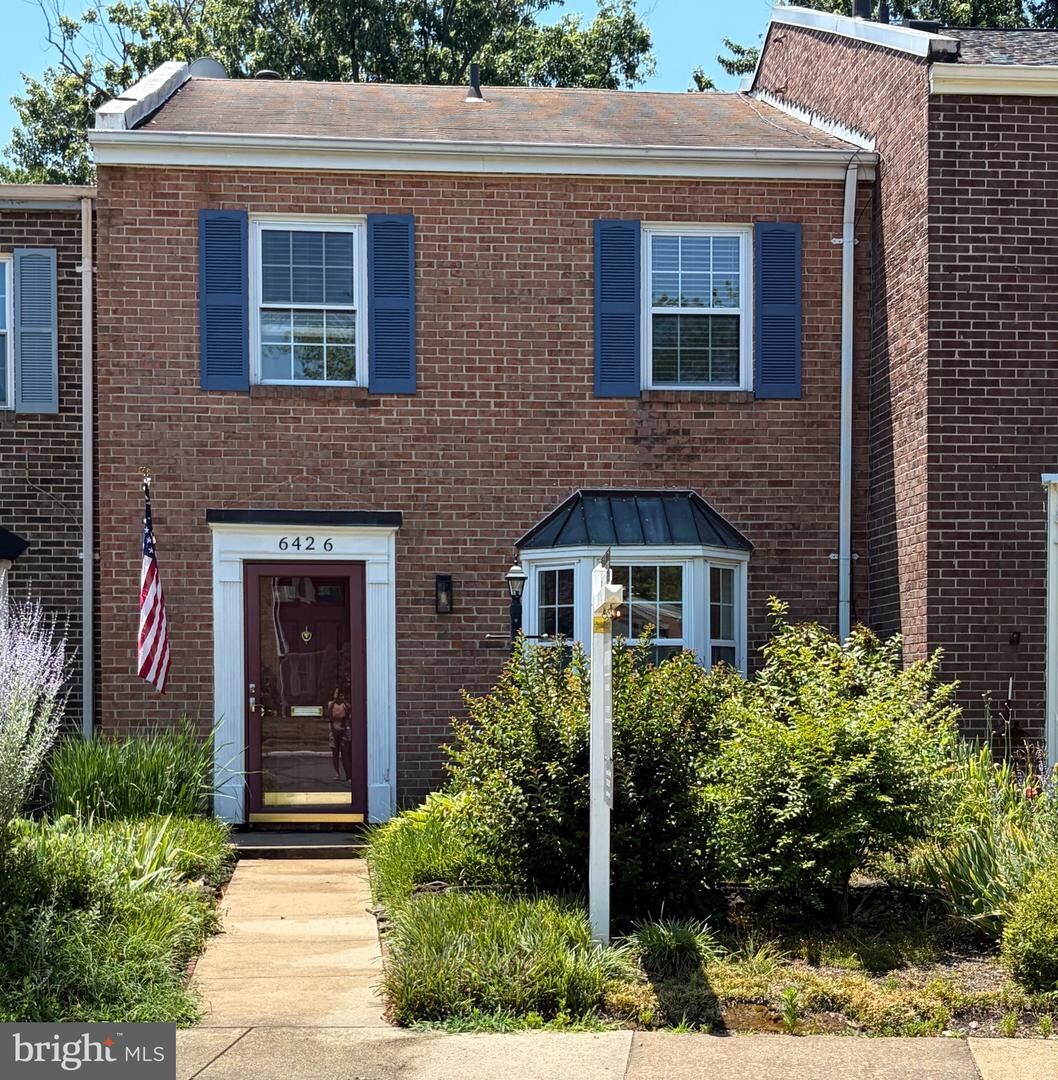Property Photo: 6426 Gildar Street VA 22310