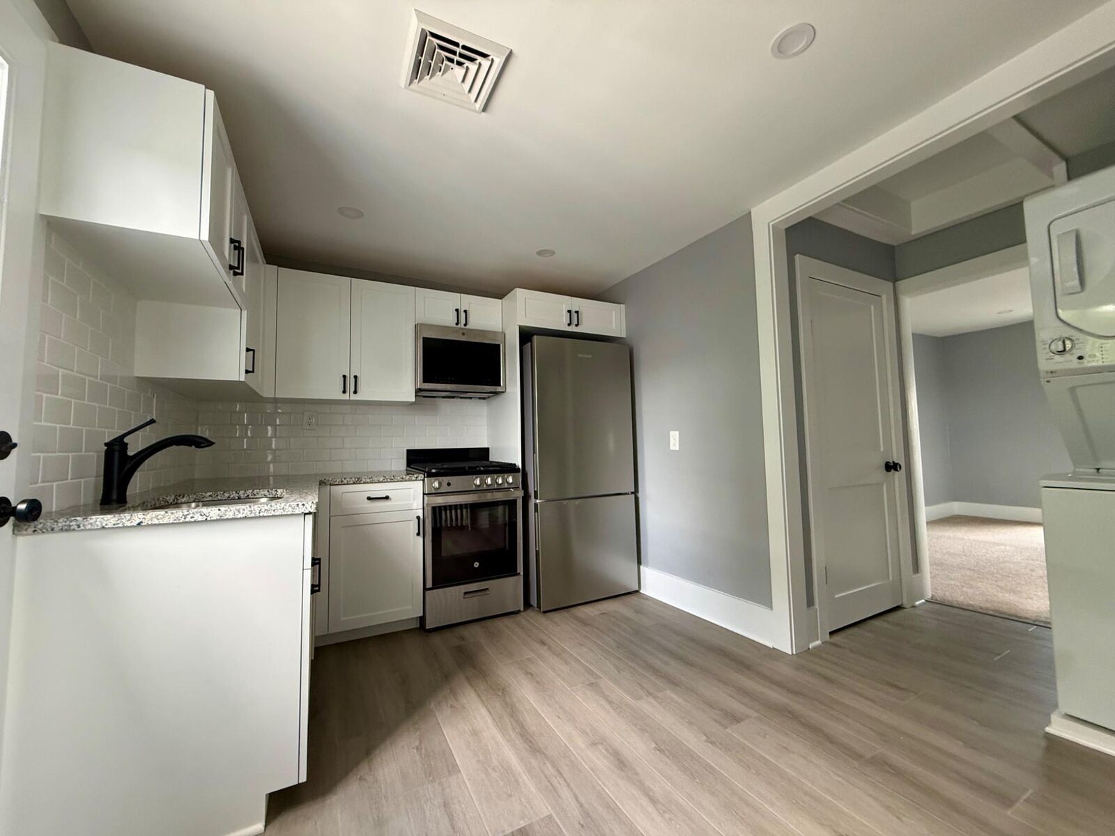 Property Photo:  25 W State Street 3rd Floor  PA 18901 