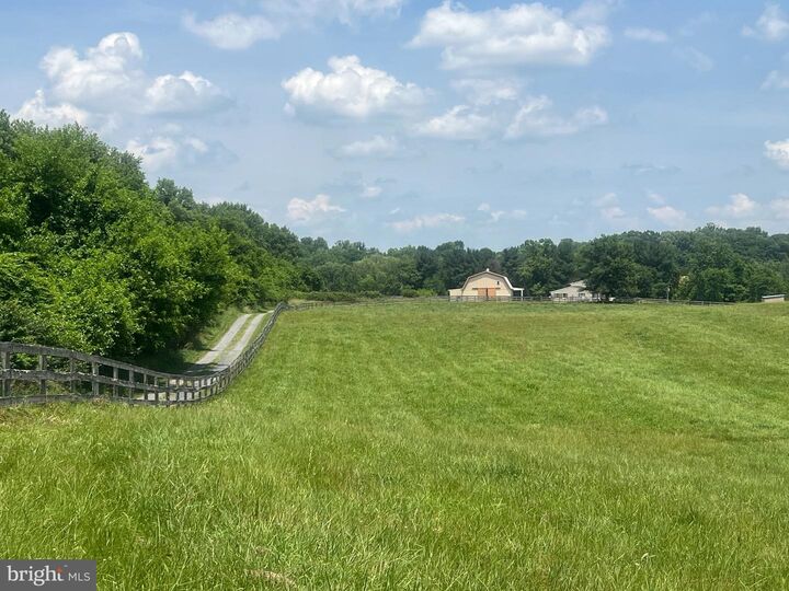 Property Photo:  82 Pond Road  WV 25414 