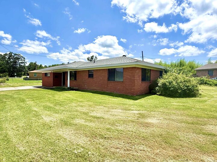 Property Photo:  5500 Sonora Drive  AR 72118 