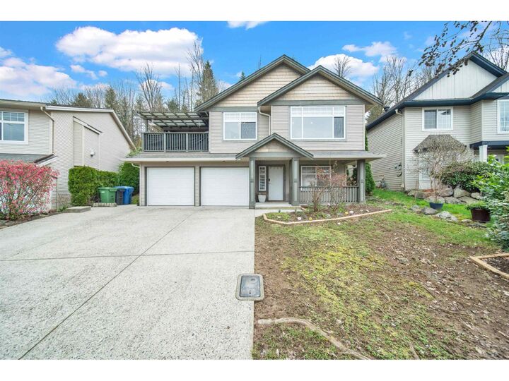 Property Photo: 35114 Laburnum Avenue BC V2S 8K3