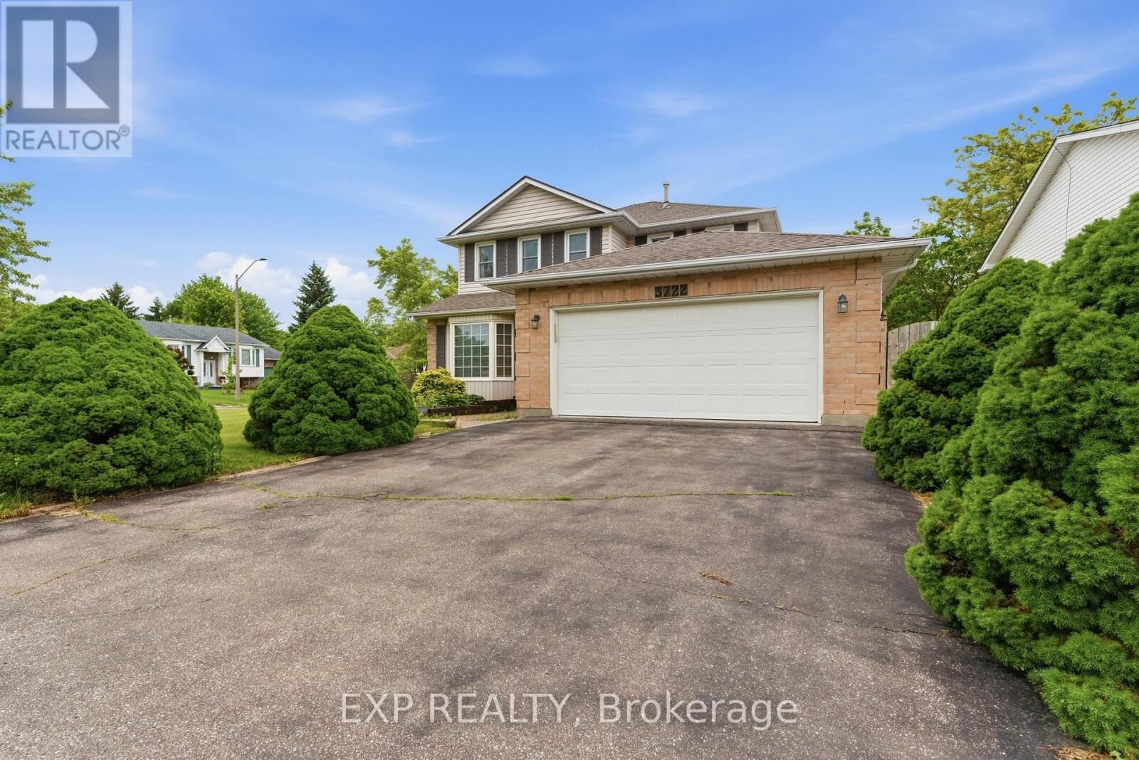 Property Photo: 3722 Sussex Lane ON L0S 1S0