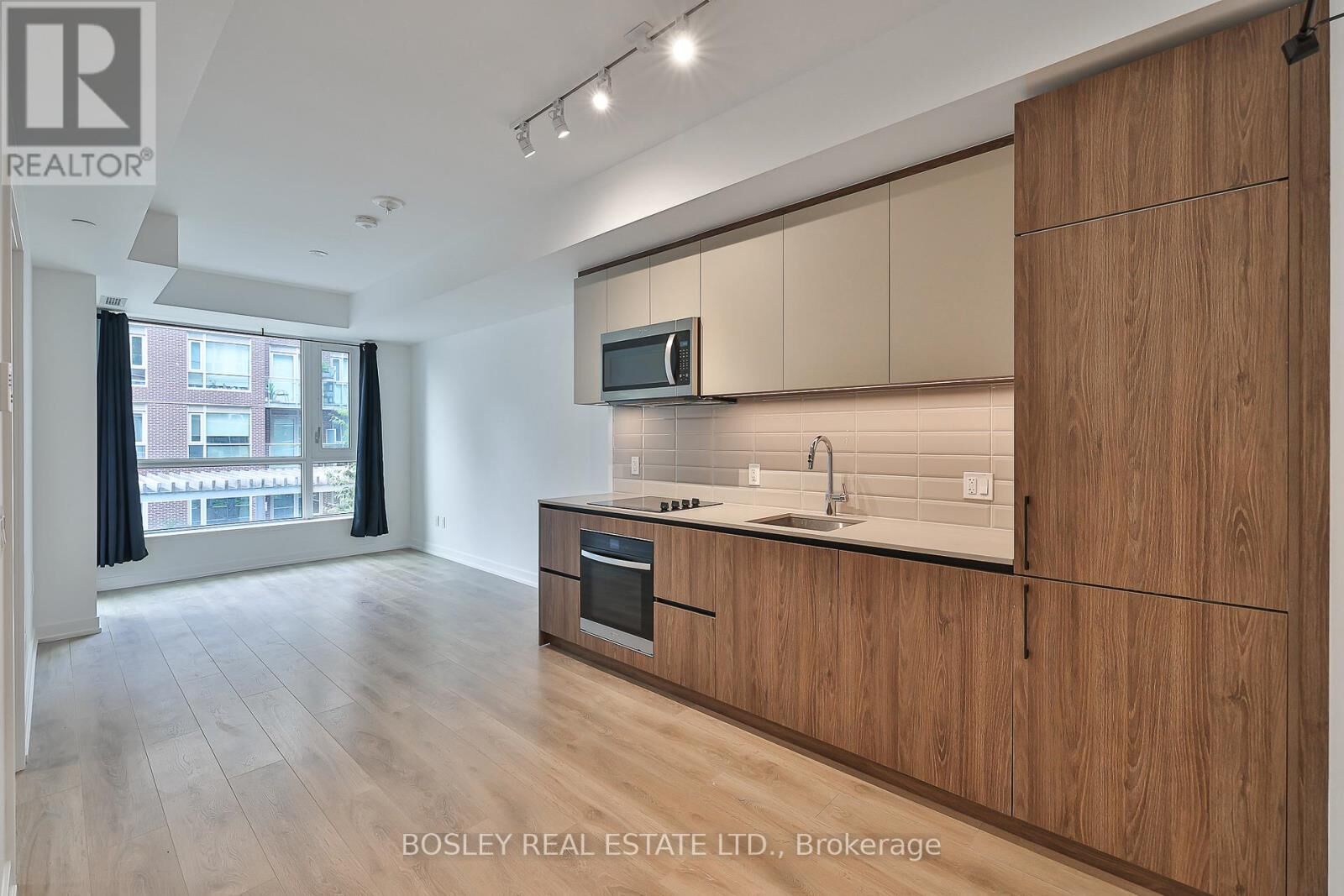Property Photo: 150 Logan Avenue 212 ON M4M 0E4