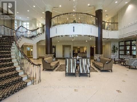 Property Photo:  20 Bloorview Place 1016  ON M2J 0A6 