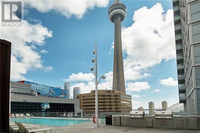 Property Photo:  300 Front Street 601  ON M5V 0E9 