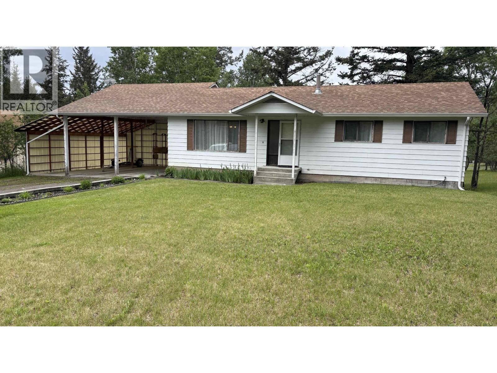 Property Photo: 5032 Hansen Court BC V0K 2Z0