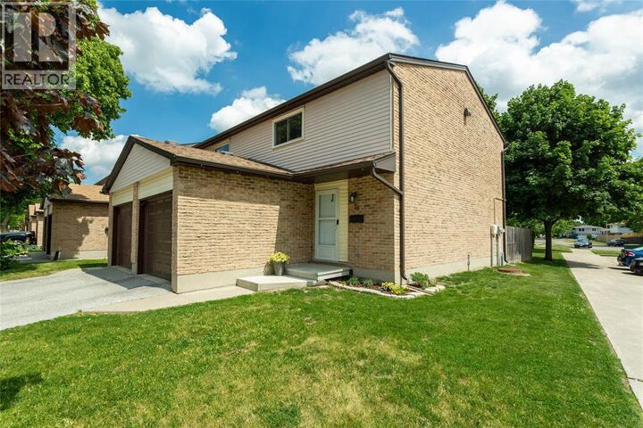 Property Photo:  215 Trudeau Drive 76  ON N7S 4T5 