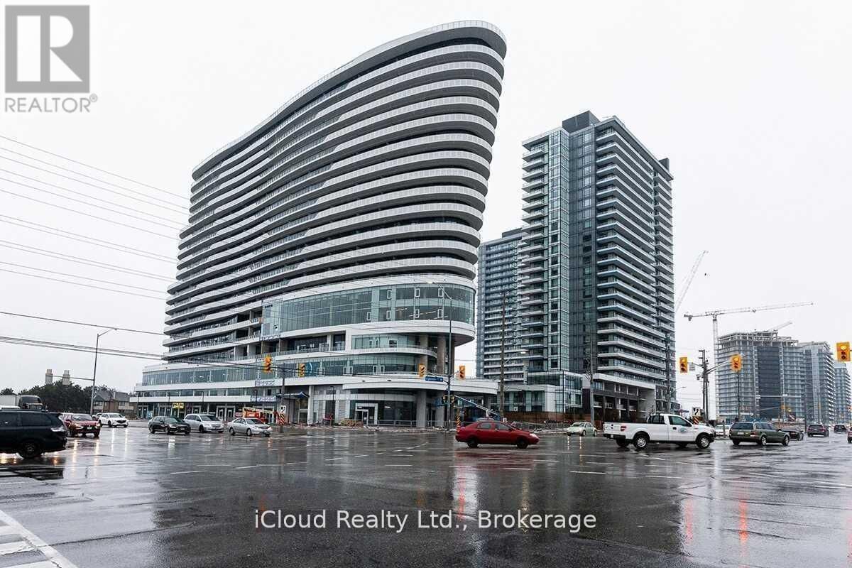 Property Photo: 2520 Eglinton Avenue West 621 ON L5M 0Y2