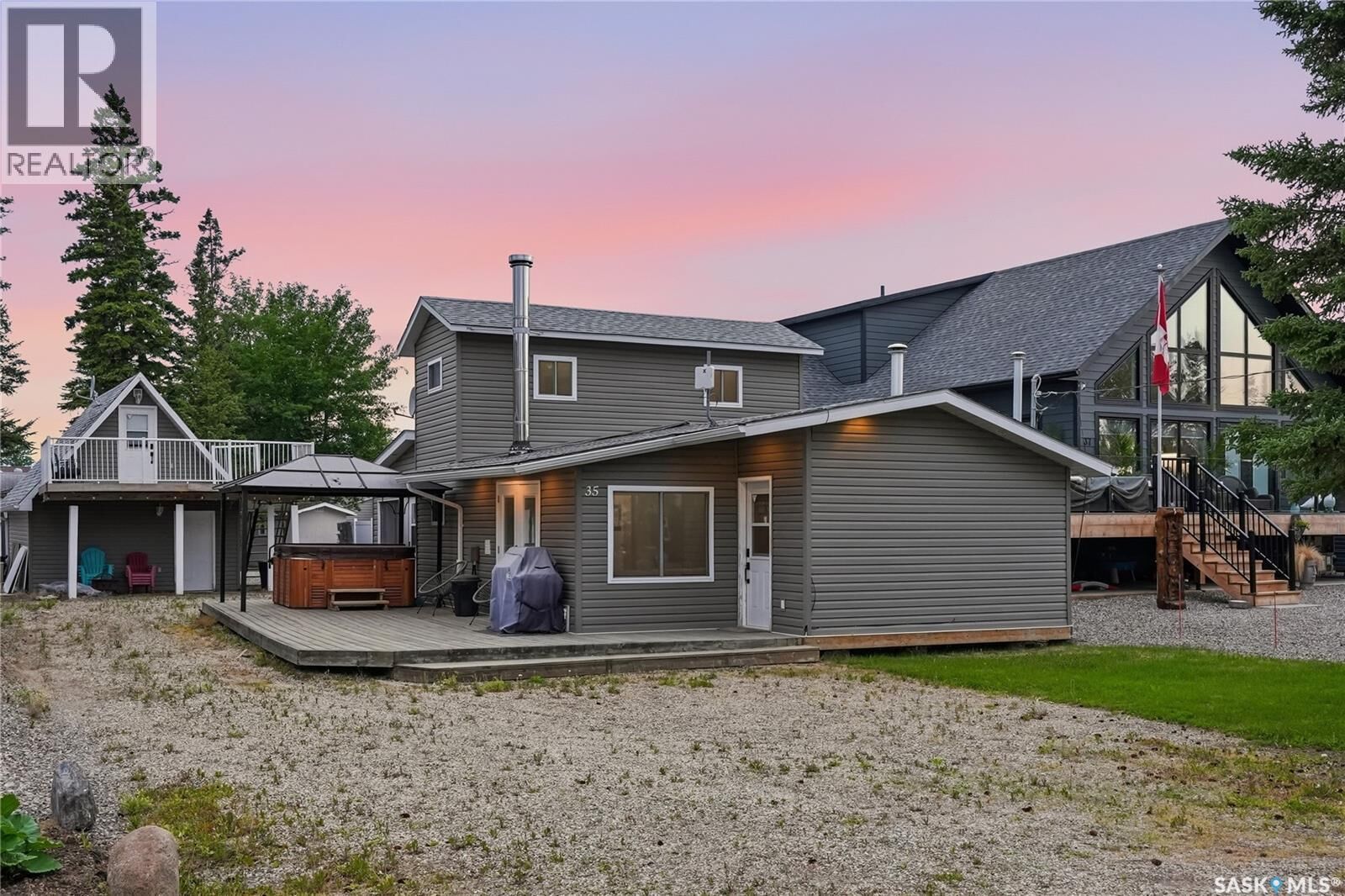 Property Photo: 35 Lakeview Drive SK S0J 3E0