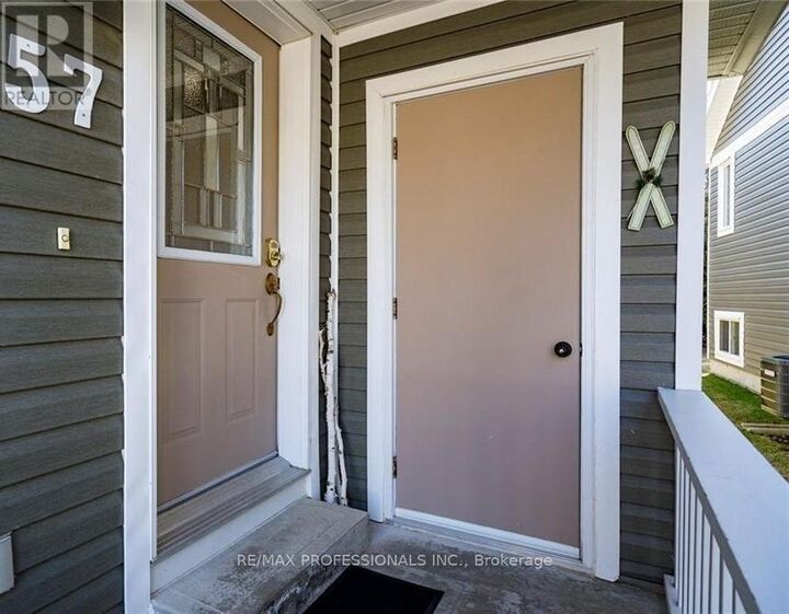 Property Photo: 57 Green Briar Drive ON L9Y 5J2