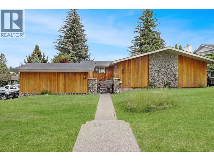 Property Photo: 712 17 Avenue BC V1C 3B7