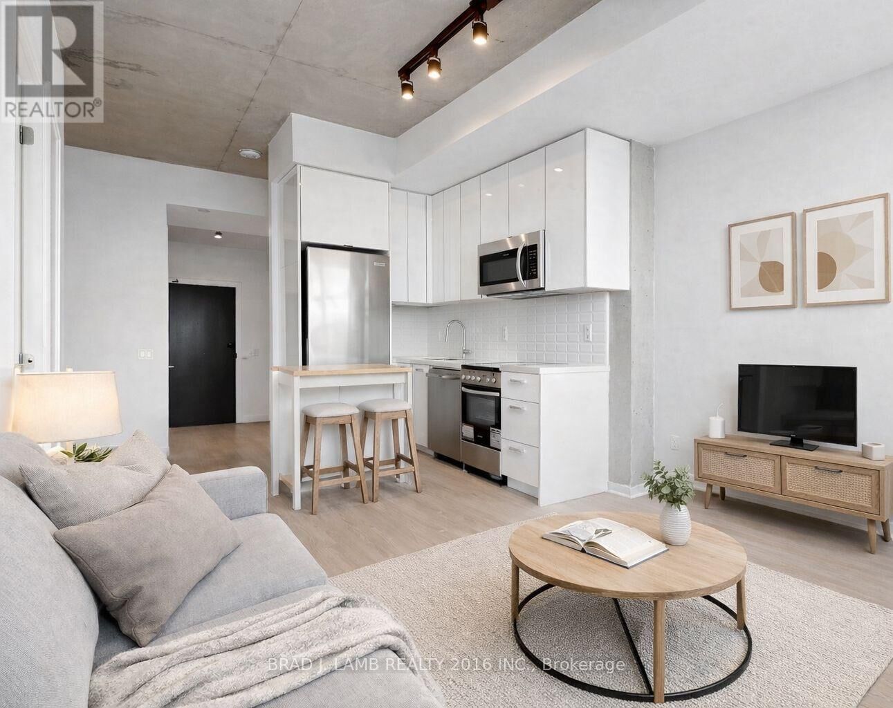 Property Photo: 284 King Street East 2708 ON M5A 1K4