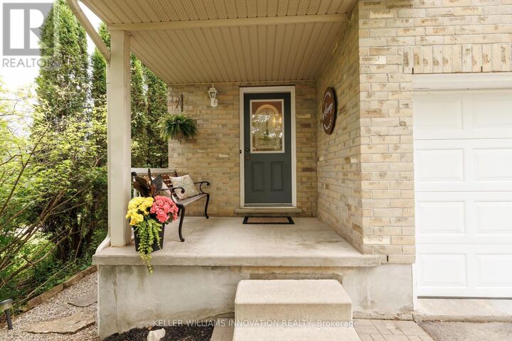 Property Photo:  635 Royal Fern Street  ON N2V 2P6 