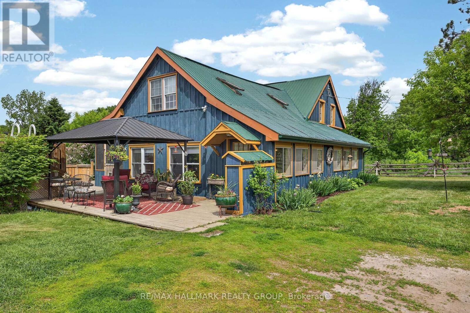 Property Photo:  1013 Lavant Darling Road  ON K0G 1K0 