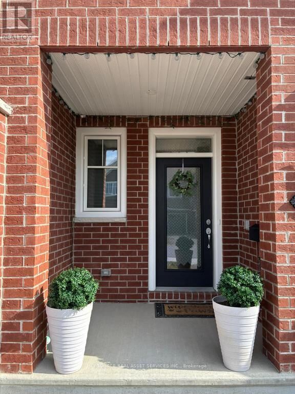Property Photo: 303 Kanashtage Terrace ON K4A 5K1